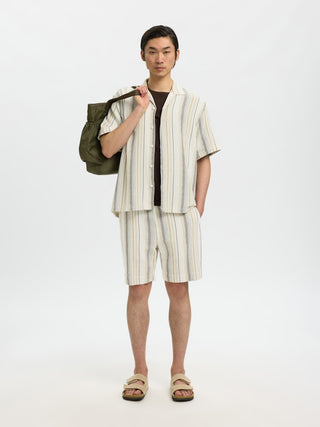 Bestseller / Herren-Hemd / SLHRLXCAL SS SHIRT RESORT