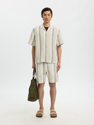 Bestseller / Herren-Hemd / SLHRLXCAL SS SHIRT RESORT
