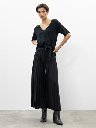 11 black;3