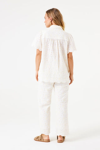 53 off white;4