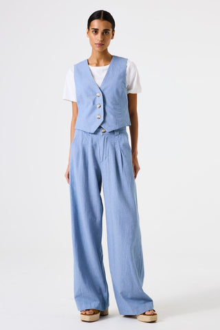 2567 lt. chambray;5
