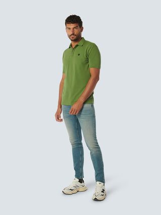 050 Green;22