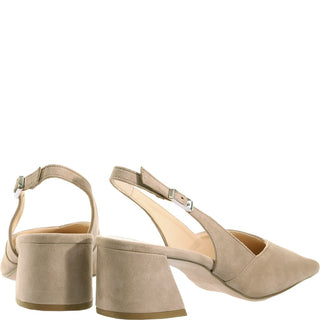 taupe;3