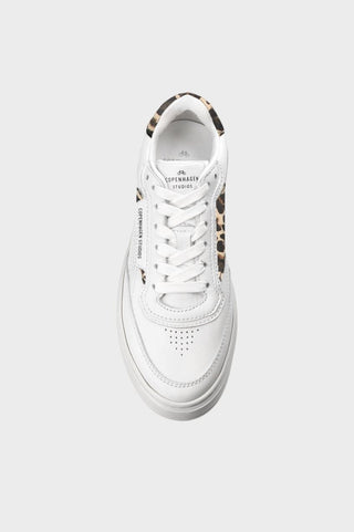 white/leo;2