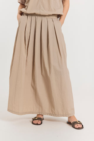 Simply Taupe;4