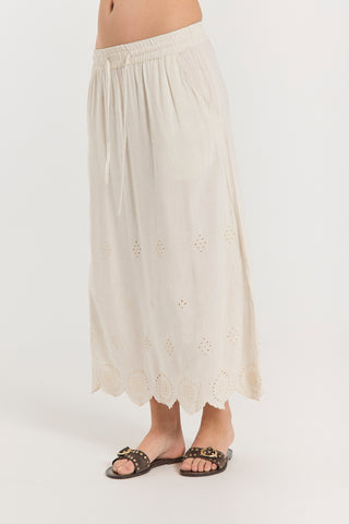 Moonbeam Melange;4
