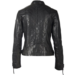 1 black;2