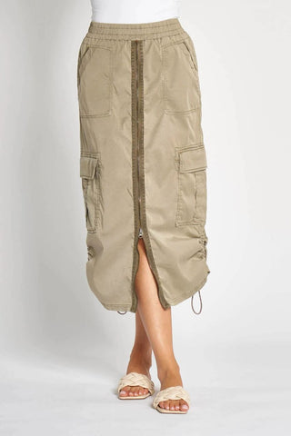 227 OLIVE;1