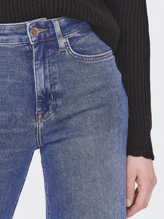 179695 Medium Blue Denim;6