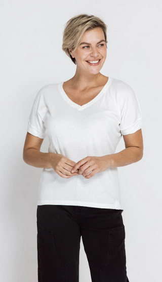 272 WHITE;1