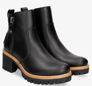 Black;1