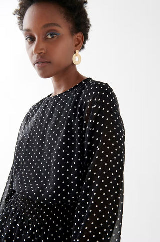 Black (9000);2
